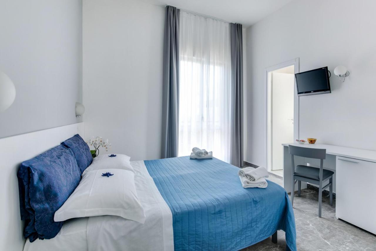 Hotel Quisisana Римини Экстерьер фото